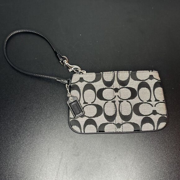 Coach Handbags - Coach Signature C Black/Gray Jacquard Fabric Wristlet w/Strap & Hangtag